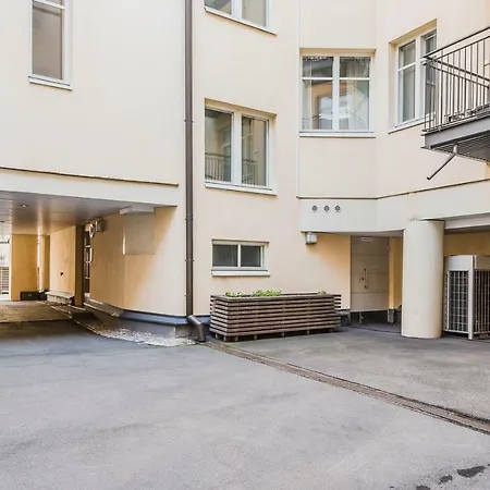 South Central Lonnrot Apartman